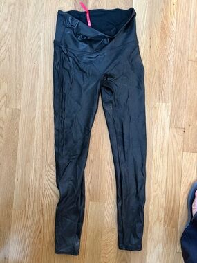 Spanx L leather legging
